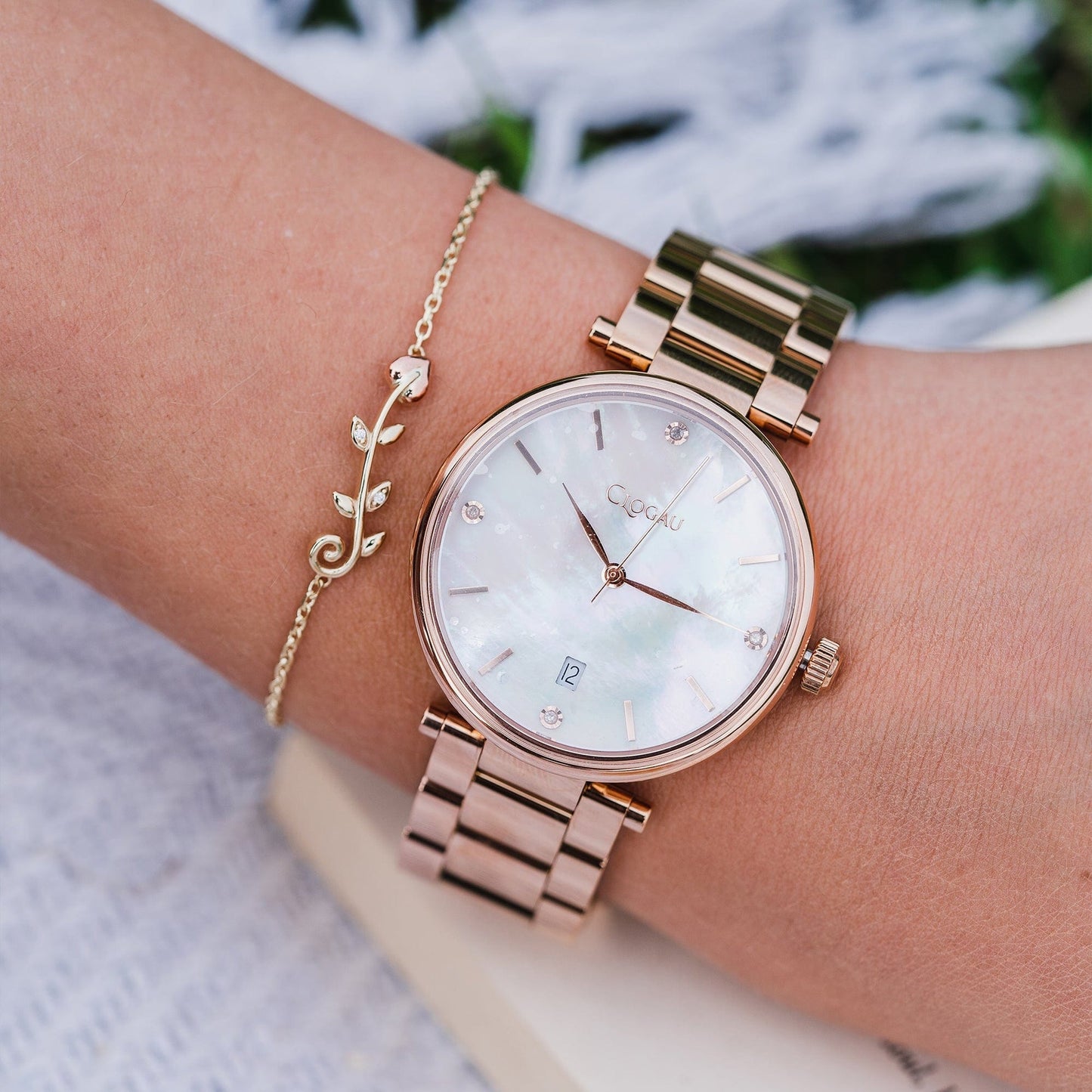 Gold Heart leaf Round Bracelet